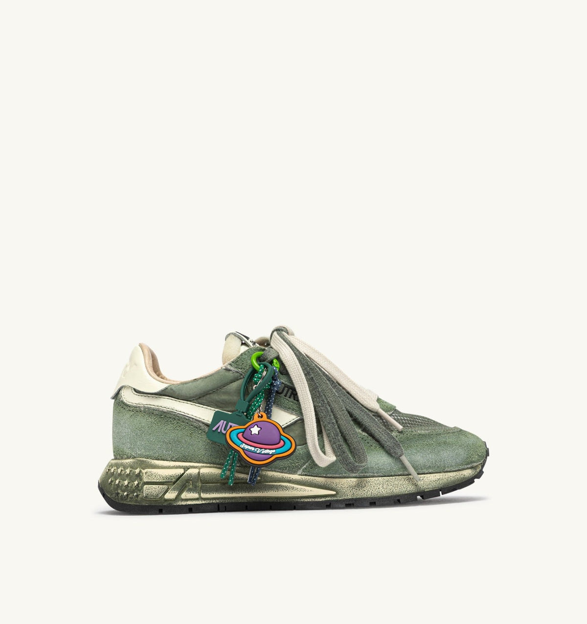 REELWIND SUPER VINTAGE SNEAKERS IN LEPRECHAUN AND WHITE SUEDE AND NYLON - AUTRY Classic