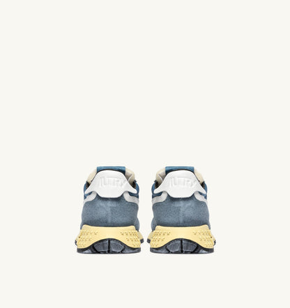 REELWIND LOW SNEAKERS IN WHITE AND SKY SUGAR NYLON AND SUEDE - AUTRY Everyday