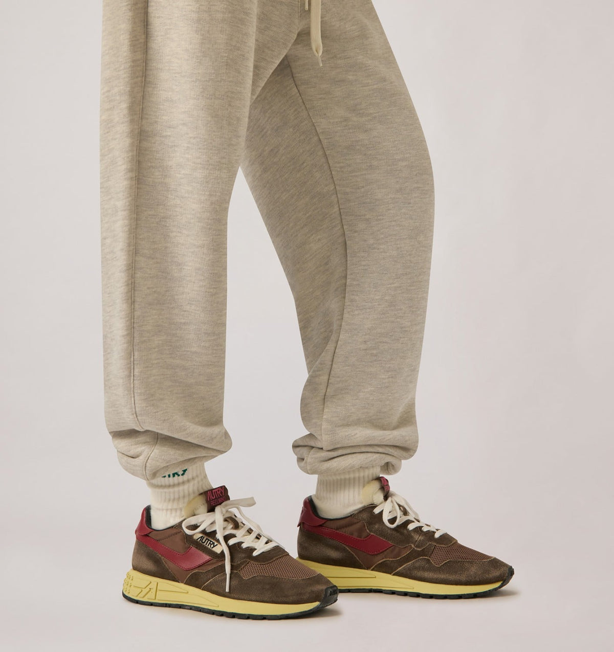 REELWIND LOW SNEAKERS IN COFFEE SUGAR AND DEEP CLARET NYLON AND SUEDE - AUTRY Value