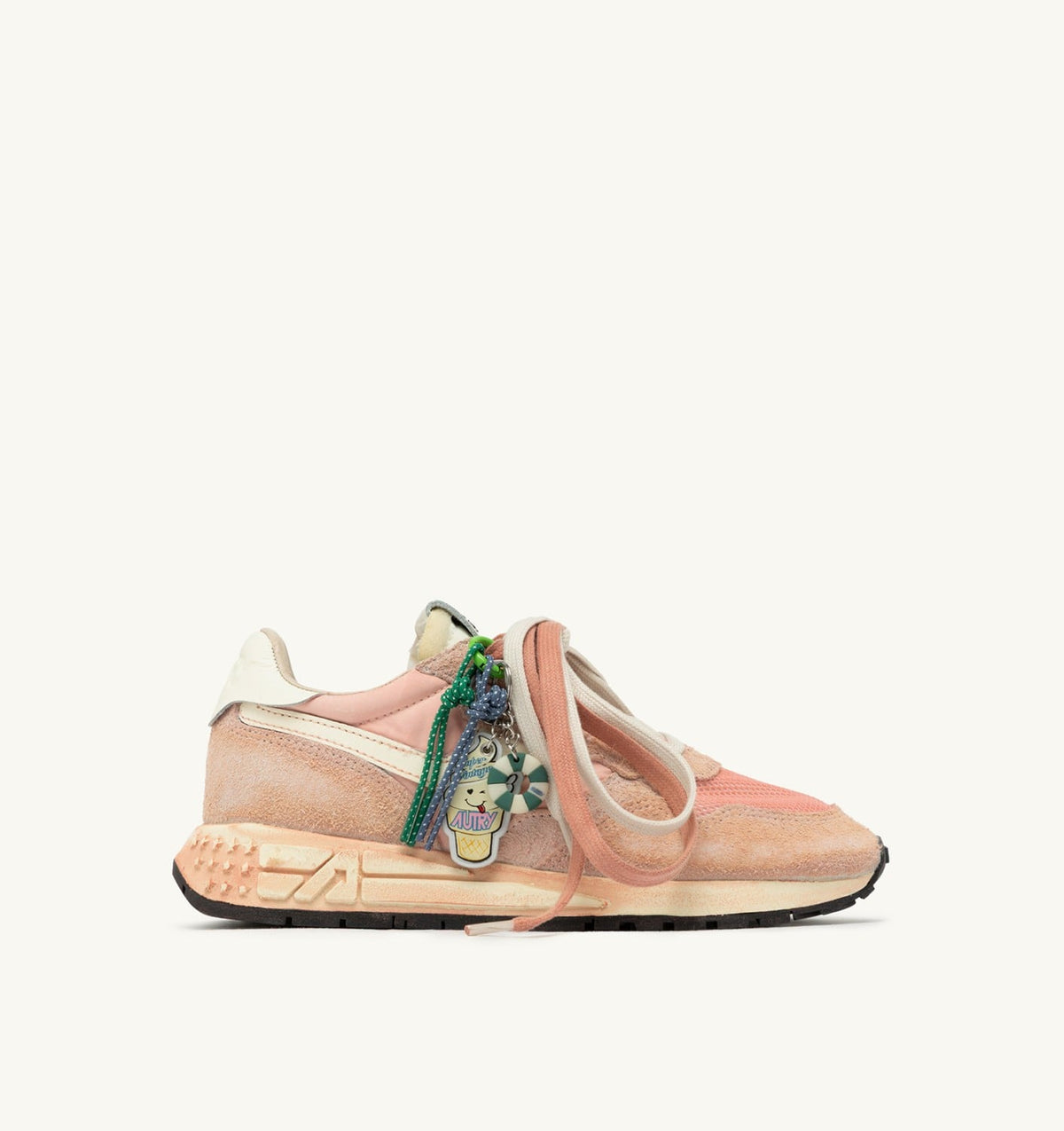 REELWIND SUPER VINTAGE SNEAKERS IN WHITE AND PINK SUEDE AND NYLON - AUTRY Essential