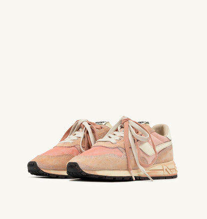REELWIND SUPER VINTAGE SNEAKERS IN WHITE AND PINK SUEDE AND NYLON - AUTRY Essential