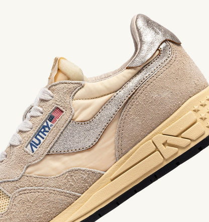 REELWIND LOW SNEAKERS IN NYLON SUEDE AND LEATHER COLOR ECRU AND PLATINUM - AUTRY Essential