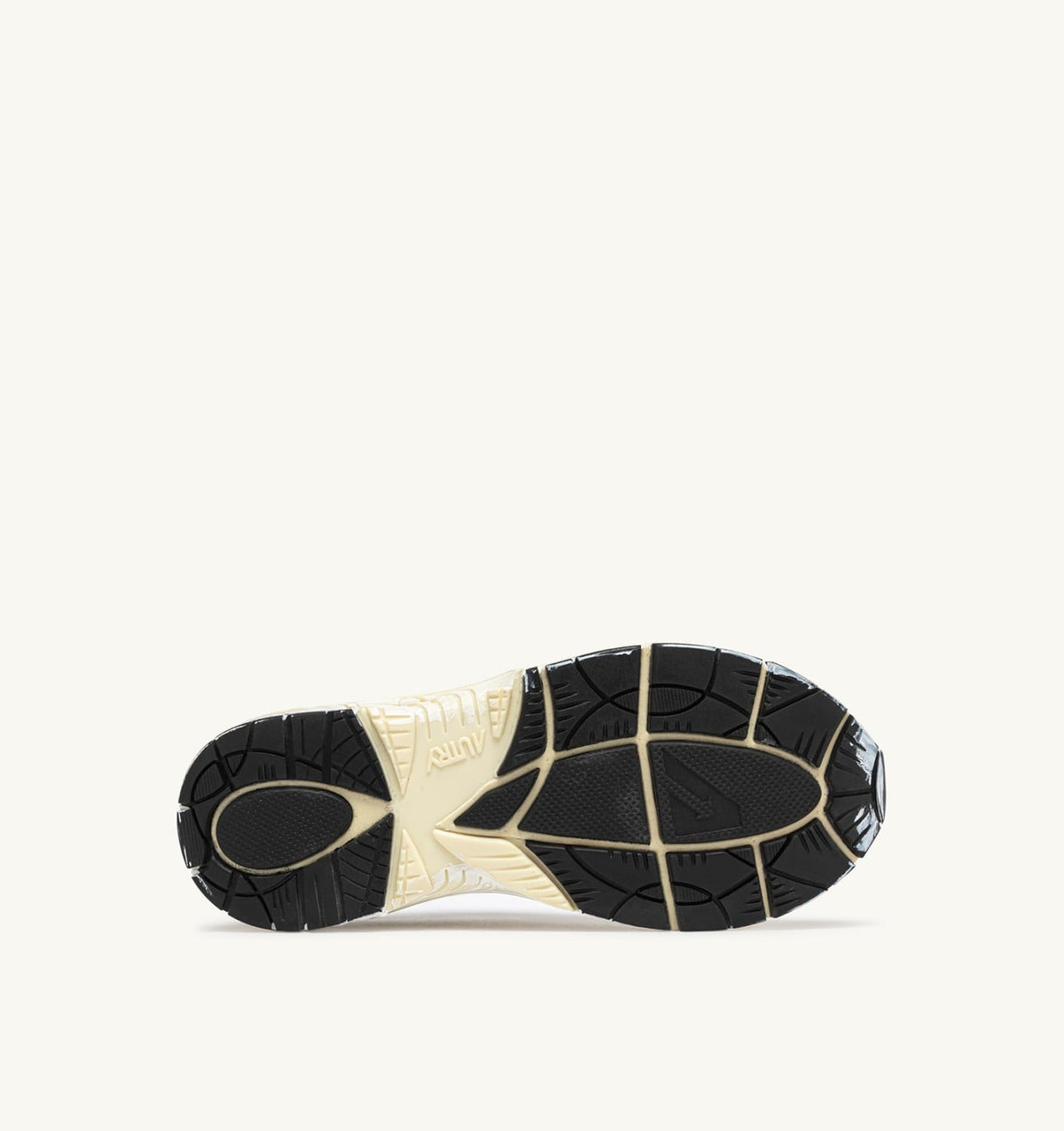 HYPERWAY SUPER VINTAGE SNEAKERS IN YELLOW AND SILVER SUEDE - AUTRY Essential