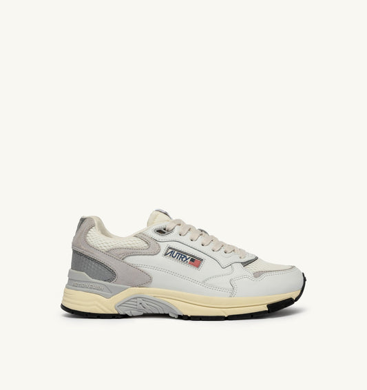 HYPERWAY SNEAKERS IN WHITE AND GRAY LEATHER AND MESH - AUTRY Great Value