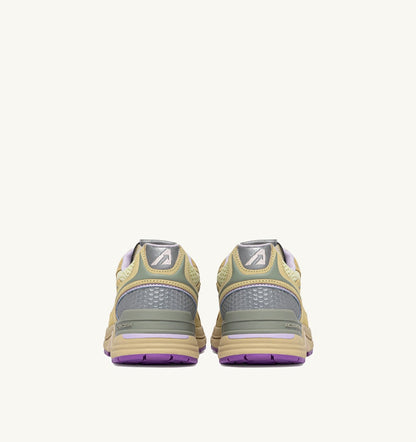 HYPERWAY SNEAKERS IN STRAW AND ORCHID HUST MESH AND SUEDE - AUTRY Everyday