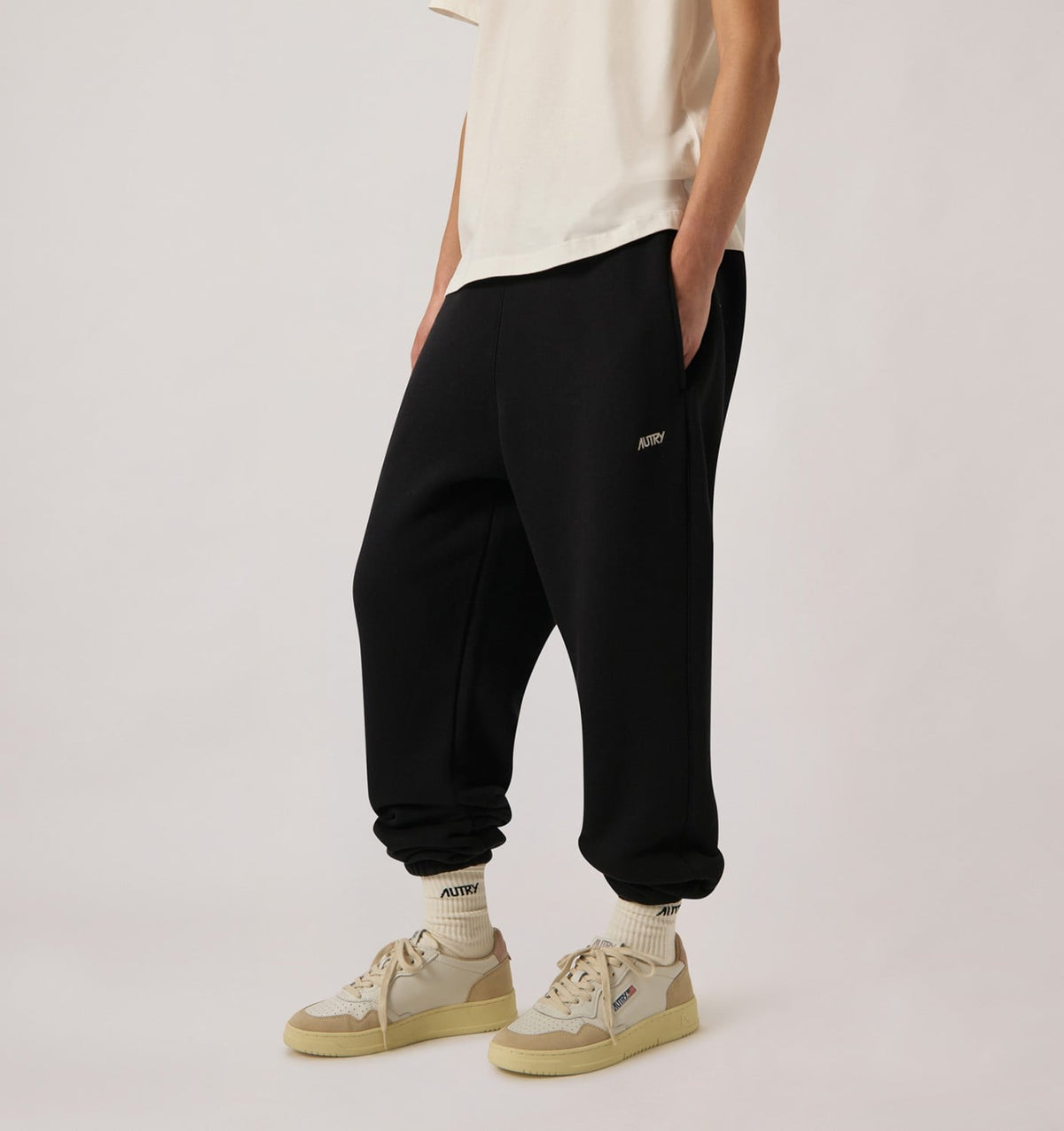 SWEATPANTS WITH EMBROIDERED LOGO FOR WOMAN - AUTRY Essential