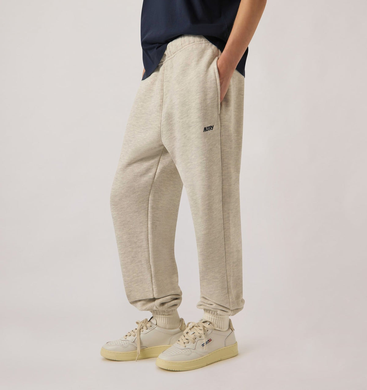 EMBROIDERED LOGO SWEATPANTS WOMAN - AUTRY Everyday