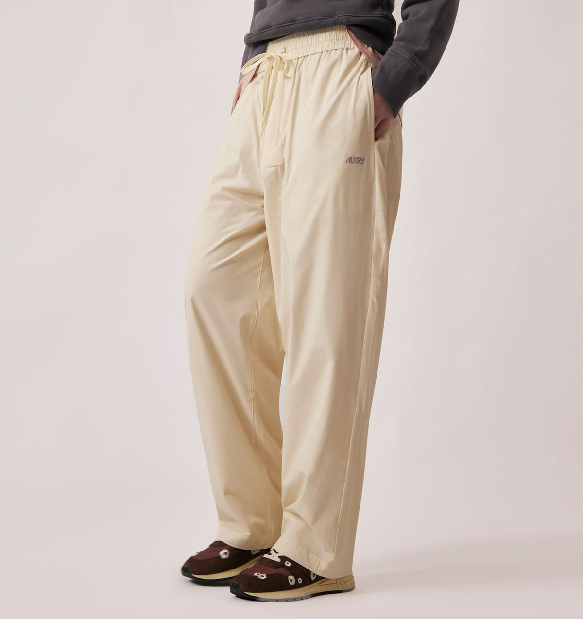 NYLON REFLEX JOGGERS UNISEX - AUTRY Classic