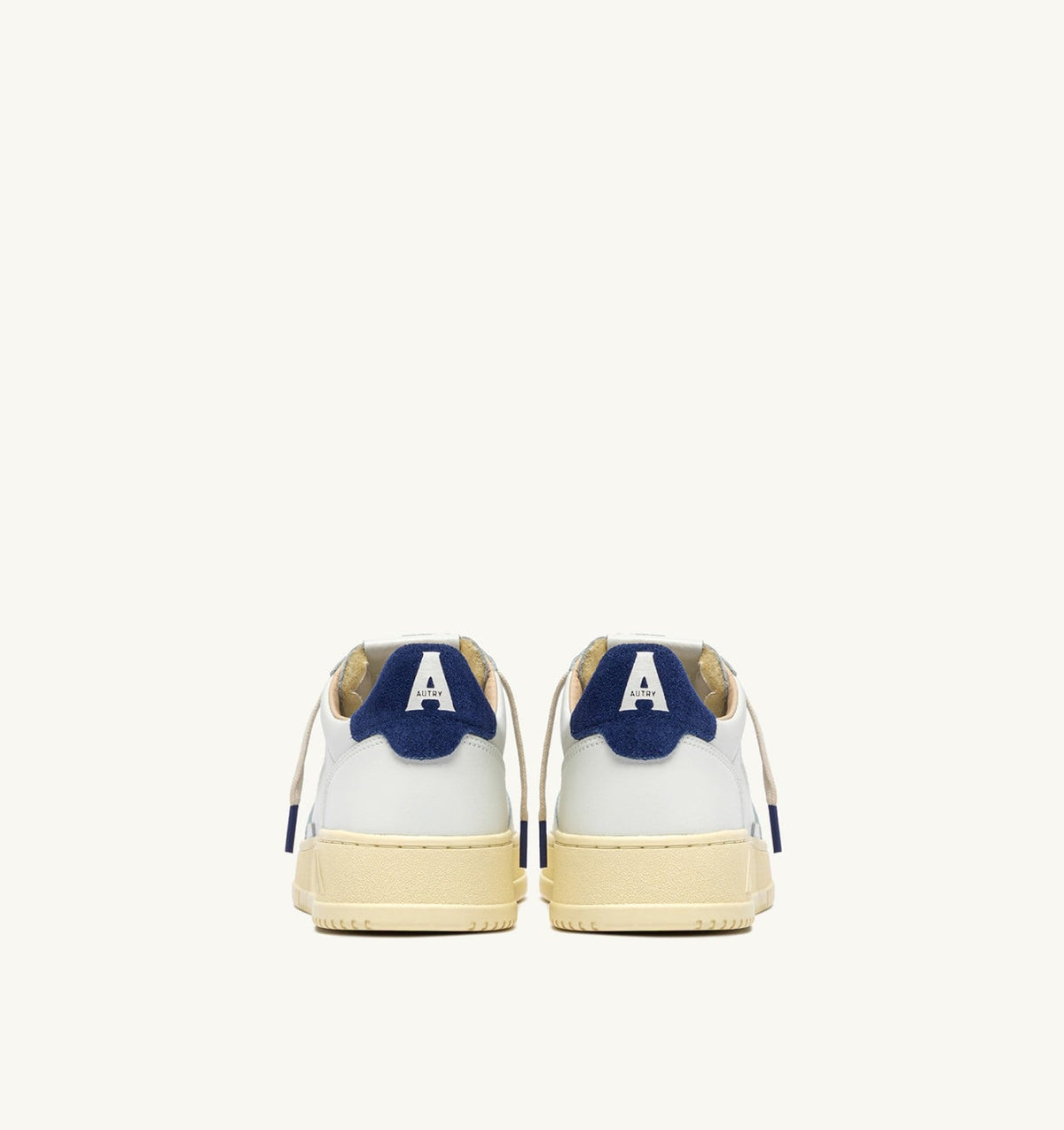 MEDALIST LOW SNEAKERS IN WHITE LEATHER AND BLUE DEPTHS SUEDE - AUTRY Quality