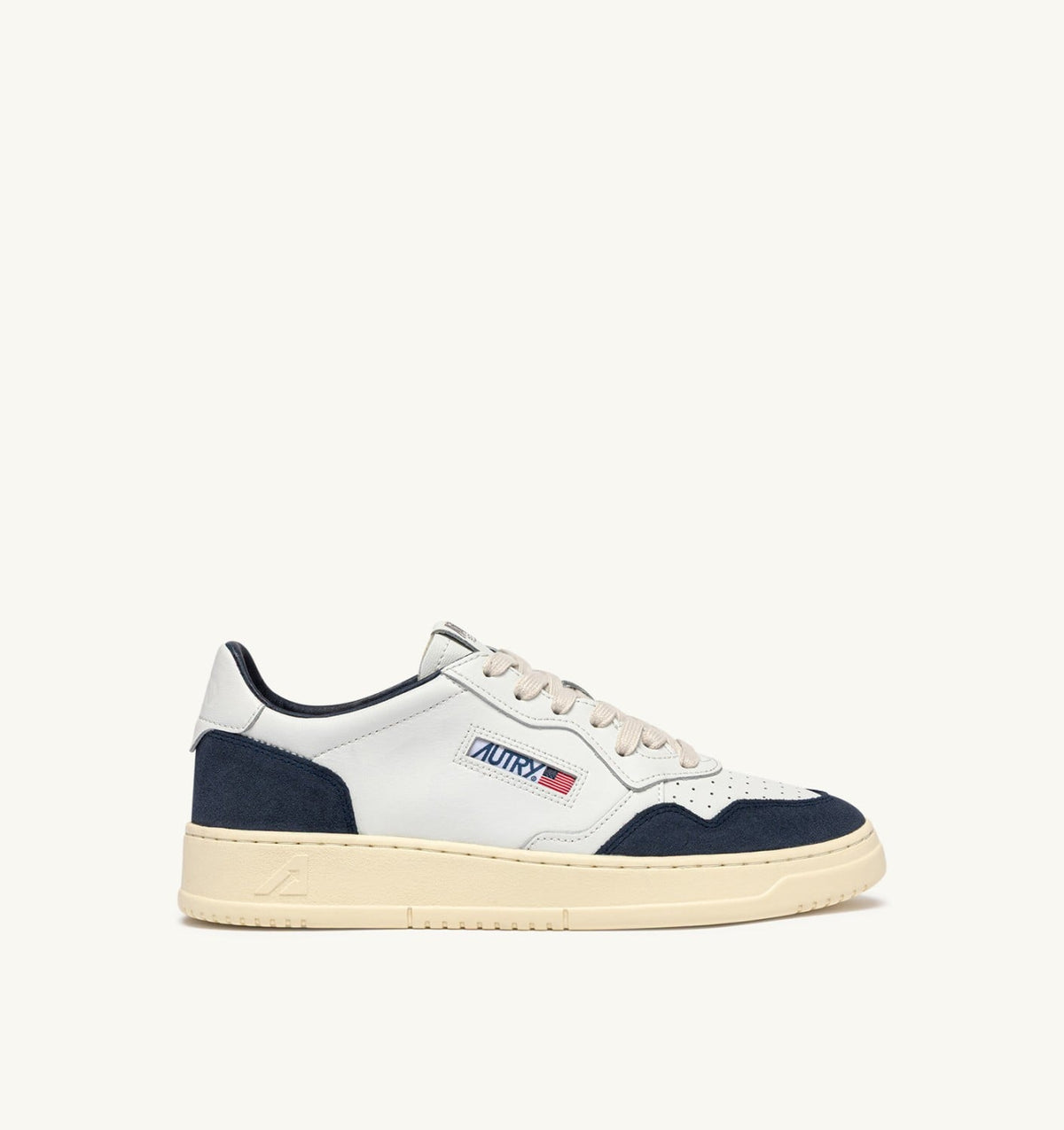 MEDALIST LOW SNEAKERS IN WHITE LEATHER AND DENIM SUEDE - AUTRY Great Value