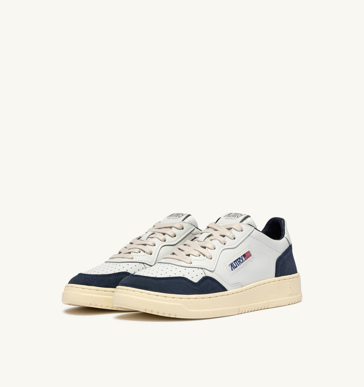 MEDALIST LOW SNEAKERS IN WHITE LEATHER AND DENIM SUEDE - AUTRY Great Value