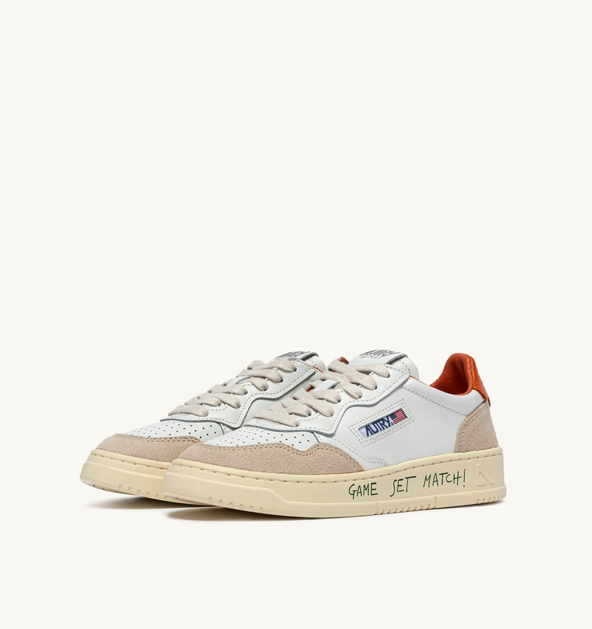 MEDALIST LOW SNEAKERS IN LEATHER AND SUEDE COLOR WHITE AND HAWAIIAN SUNSET WITH LETTERING - AUTRY Essential