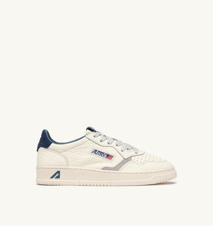 MEDALIST LOW SNEAKERS IN BLUE DEPTHS AND VAPOR LEATHER - AUTRY Latest