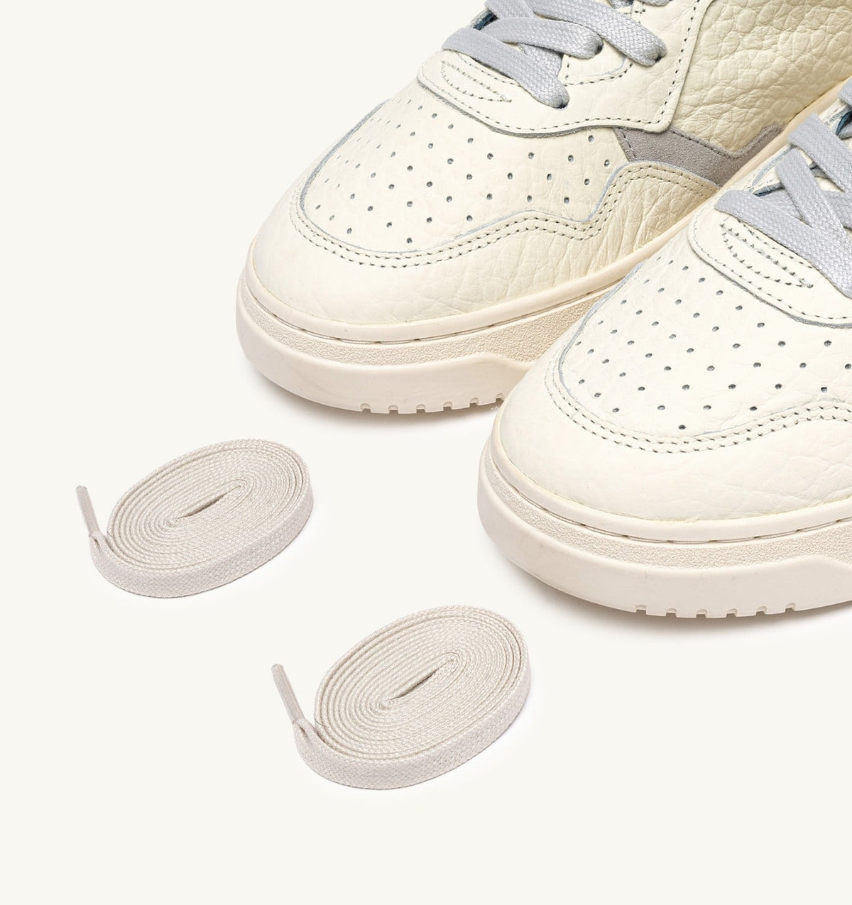 MEDALIST LOW SNEAKERS IN BLUE DEPTHS AND VAPOR LEATHER - AUTRY Latest