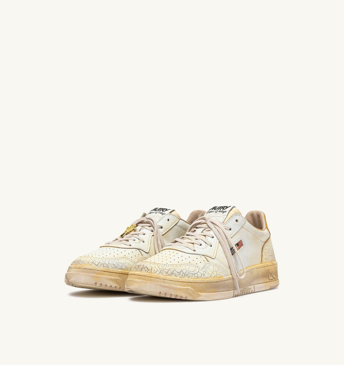 MEDALIST LOW SUPER VINTAGE SNEAKERS IN WHITE AND YELLOW LEATHER - AUTRY Essential
