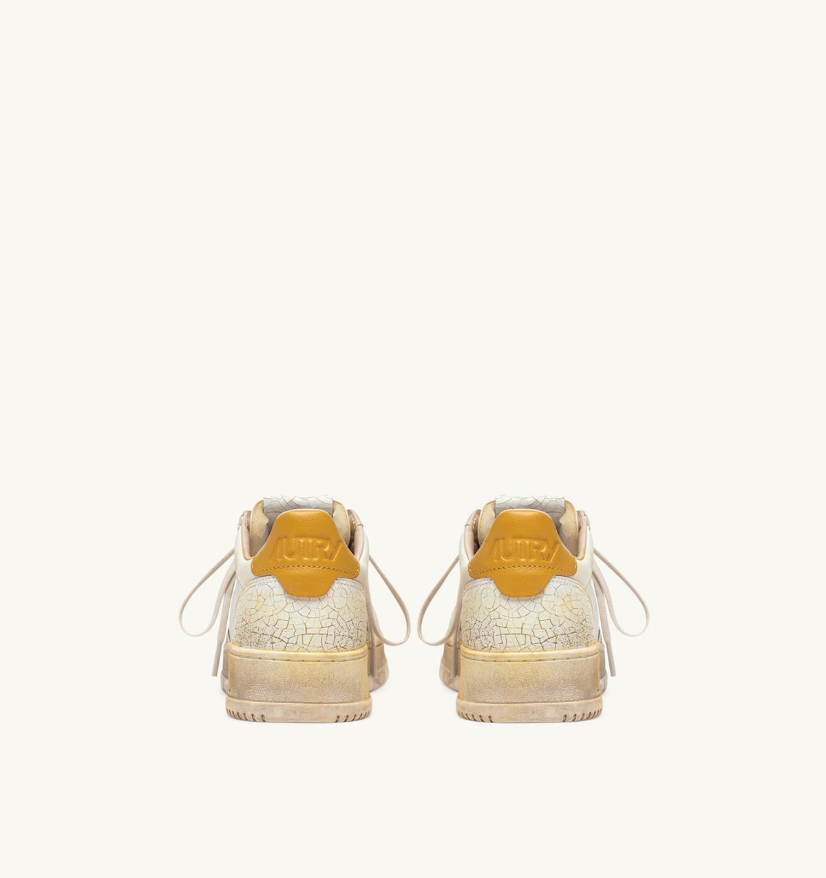 MEDALIST LOW SUPER VINTAGE SNEAKERS IN WHITE AND YELLOW LEATHER - AUTRY Essential