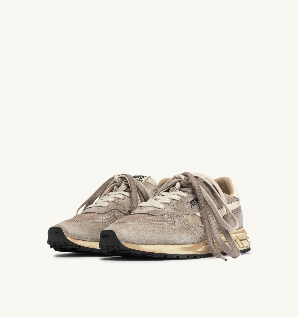 REELWIND SUPER VINTAGE SNEAKERS IN WOODSMOKE AND WHITE SUEDE AND NYLON - AUTRY Quality