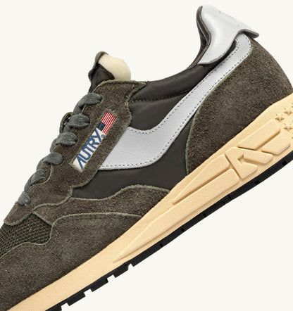REELWIND LOW SNEAKERS IN OLIVE NIGHT AND HARBOR MIST NYLON AND SUEDE - AUTRY Everyday