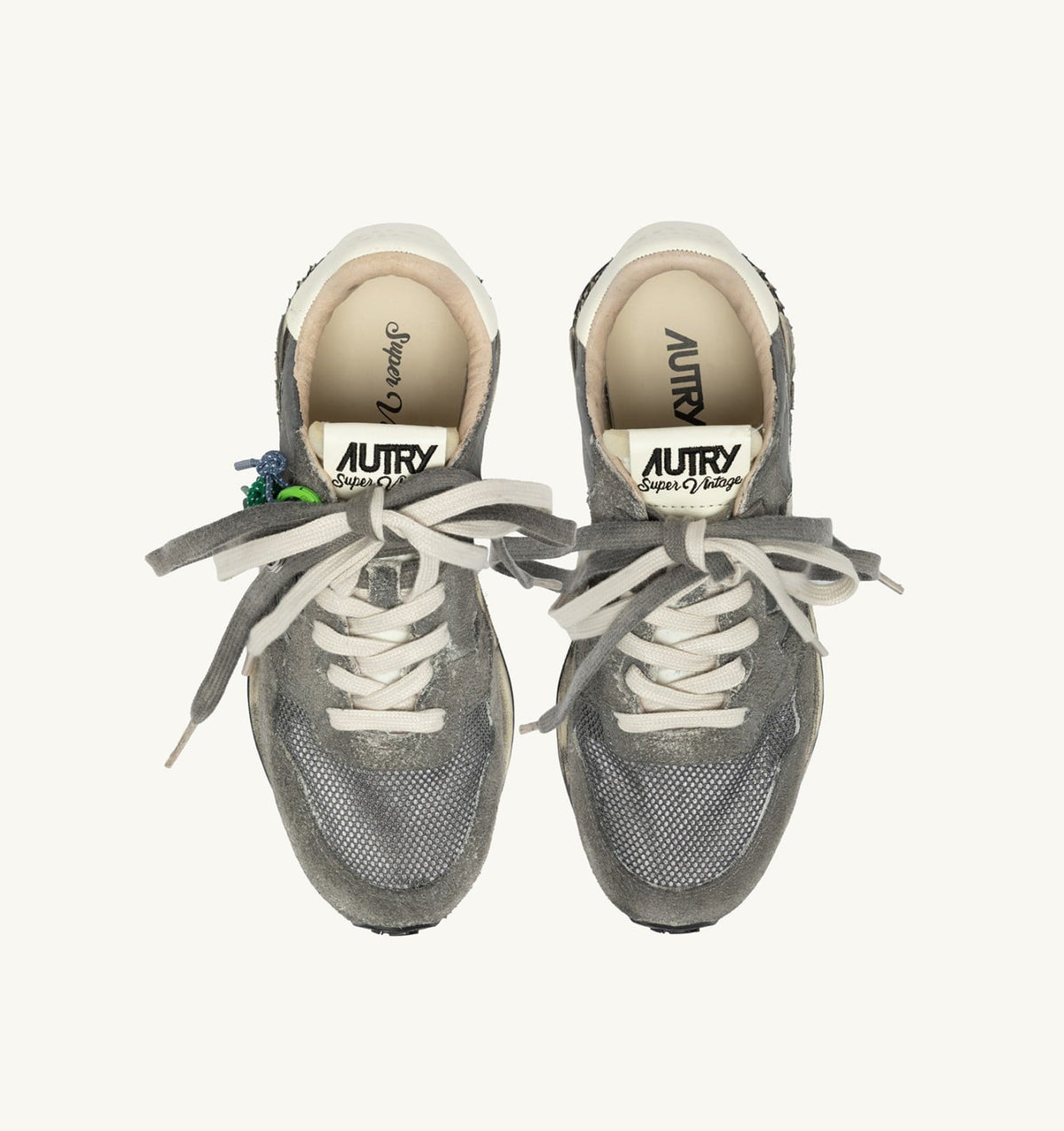REELWIND SUPER VINTAGE SNEAKERS IN WHITE AND BLACK SUEDE AND NYLON - AUTRY Quality