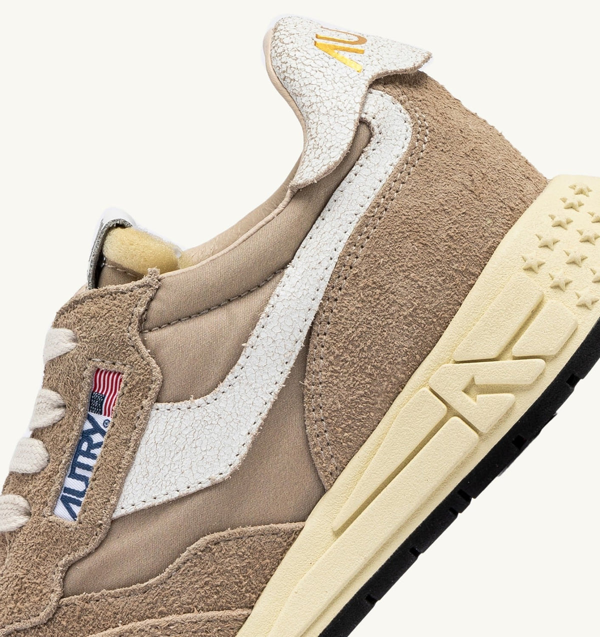 REELWIND LOW SNEAKERS IN PEPPER AND WHITE NYLON AND SUEDE - AUTRY Value