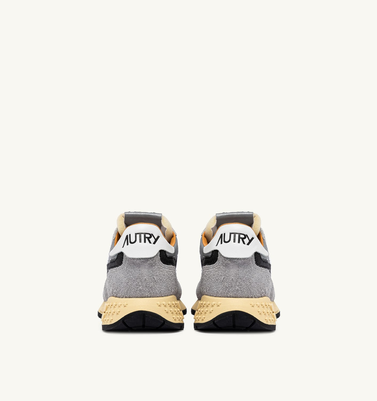 REELWIND LOW SNEAKERS IN SAND SUEDE AND REFLECTIVE NYLON - AUTRY Quality