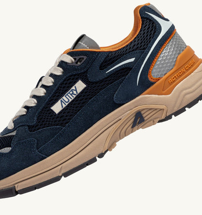 HYPERWAY SNEAKERS IN MIDNIGHT AND TOMATO CREAM SUEDE AND MESH - AUTRY Classic