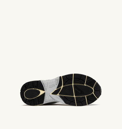 HYPERWAY SNEAKERS IN WHITE SILVER AND BLACK SYNTHETIC LEATHER AND MESH - AUTRY Quality