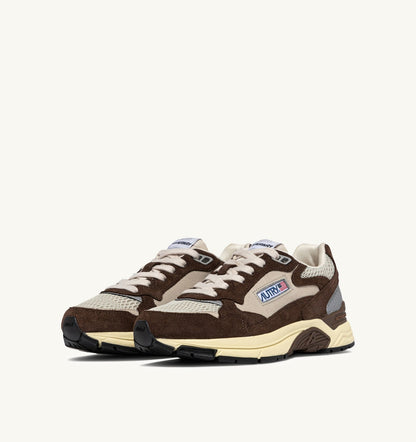 HYPERWAY SNEAKERS IN SAND AND BRICK RED MESH AND SUEDE - AUTRY Quality