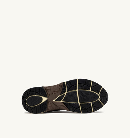 HYPERWAY SNEAKERS IN SAND AND BRICK RED MESH AND SUEDE - AUTRY Quality