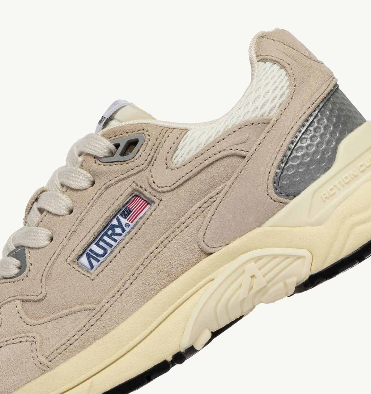 HYPERWAY SNEAKERS IN SAND BROWN AND SILVER-TONE SUEDE AND MESH - AUTRY Value