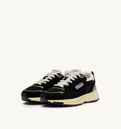 HYPERWAY SNEAKERS IN BLACK AND SILVER MESH AND SUEDE - AUTRY Latest