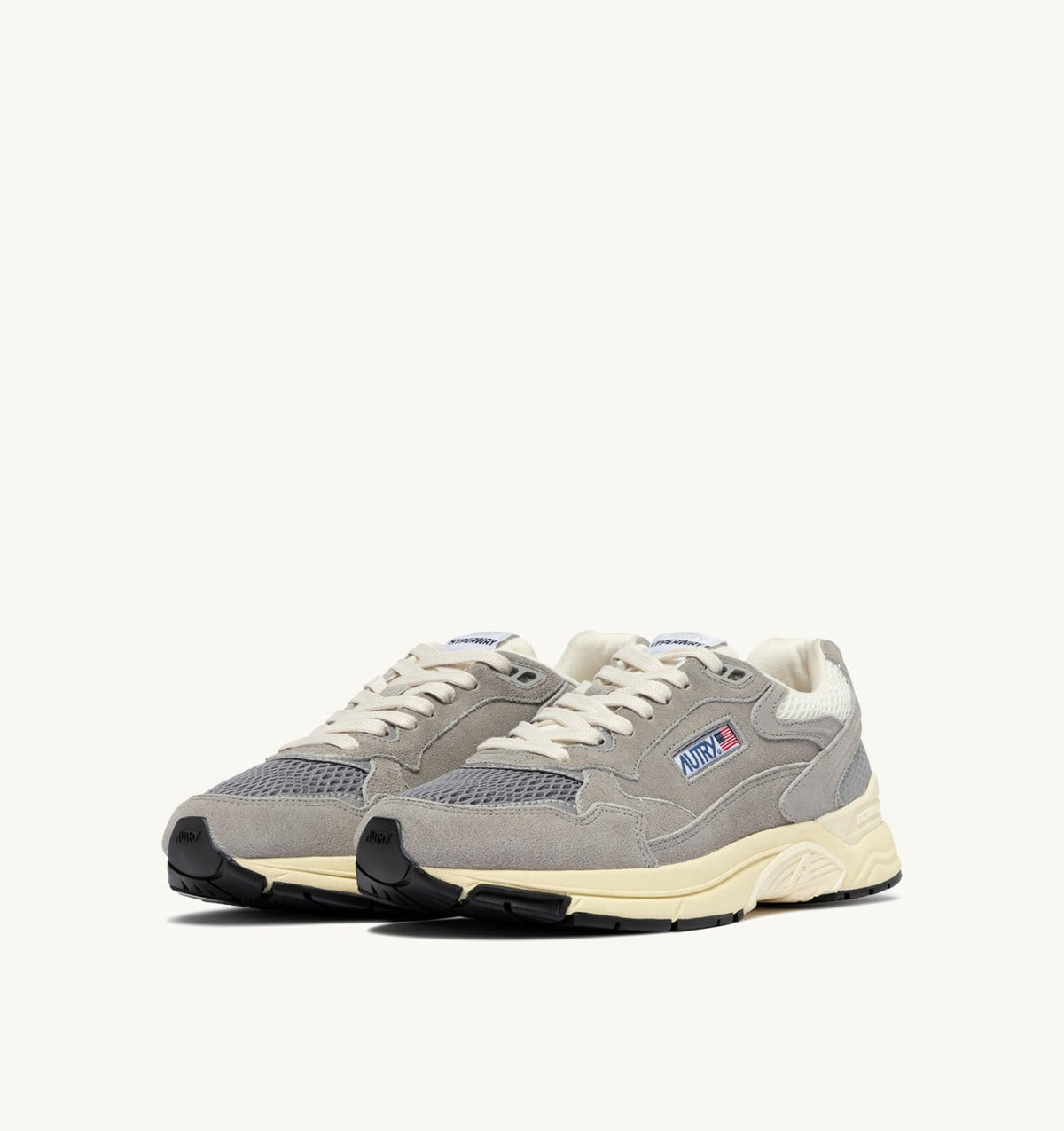 HYPERWAY SNEAKERS IN MARSHMALLOW AND LEAD SUEDE AND MESH - AUTRY Everyday