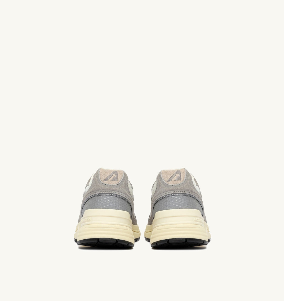 HYPERWAY SNEAKERS IN MARSHMALLOW AND LEAD SUEDE AND MESH - AUTRY Everyday