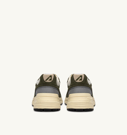 HYPERWAY SNEAKERS IN MARSHMALLOW AND SAGE SUEDE AND MESH - AUTRY Great Value