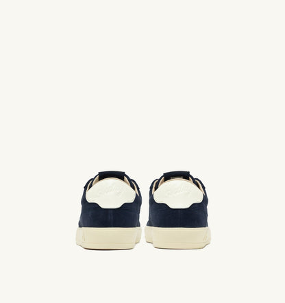 WINDSCAPE LOW SNEAKERS IN NAVY AND MARSHMALLOW SUEDE - AUTRY Value