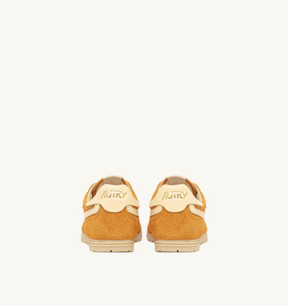SNEAKERS WINDSPIN IN SUEDE AND LEATHER COLOR CADMIUM AND RUTABAGA - AUTRY Everyday