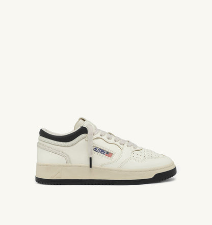 MED-WAY SNEAKERS IN LEATHER COLOR MARSHMALLOW AND BLACK - AUTRY Latest