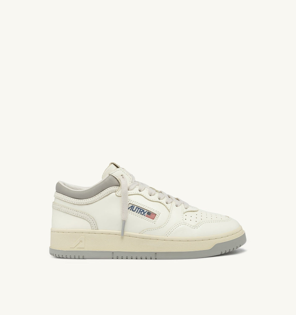 MED-WAY SNEAKERS IN LEATHER COLOR MARSHMALLOW AND VAPOR - AUTRY Quality