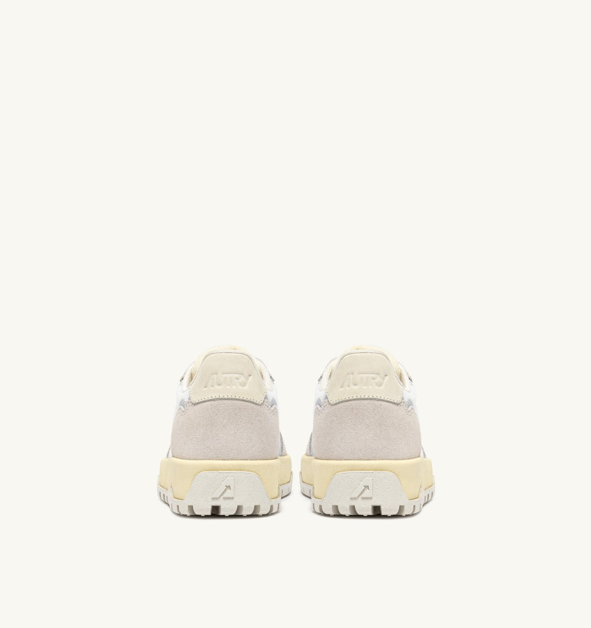 WILDPACE LOW SNEAKERS IN WHITE AND MARSHMALLOW DRAGON MESH AND SUEDE - AUTRY Value