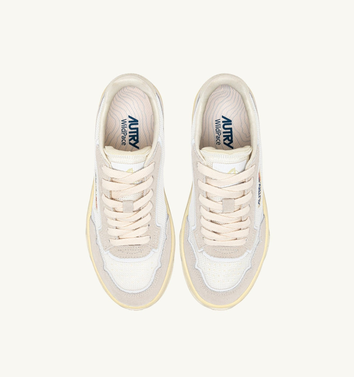 WILDPACE LOW SNEAKERS IN WHITE AND MARSHMALLOW DRAGON MESH AND SUEDE - AUTRY Value