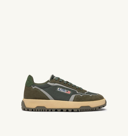 WILDPACE LOW SNEAKERS IN SCHIO AND MILITARY DRAGON MESH AND SUEDE - AUTRY Great Value