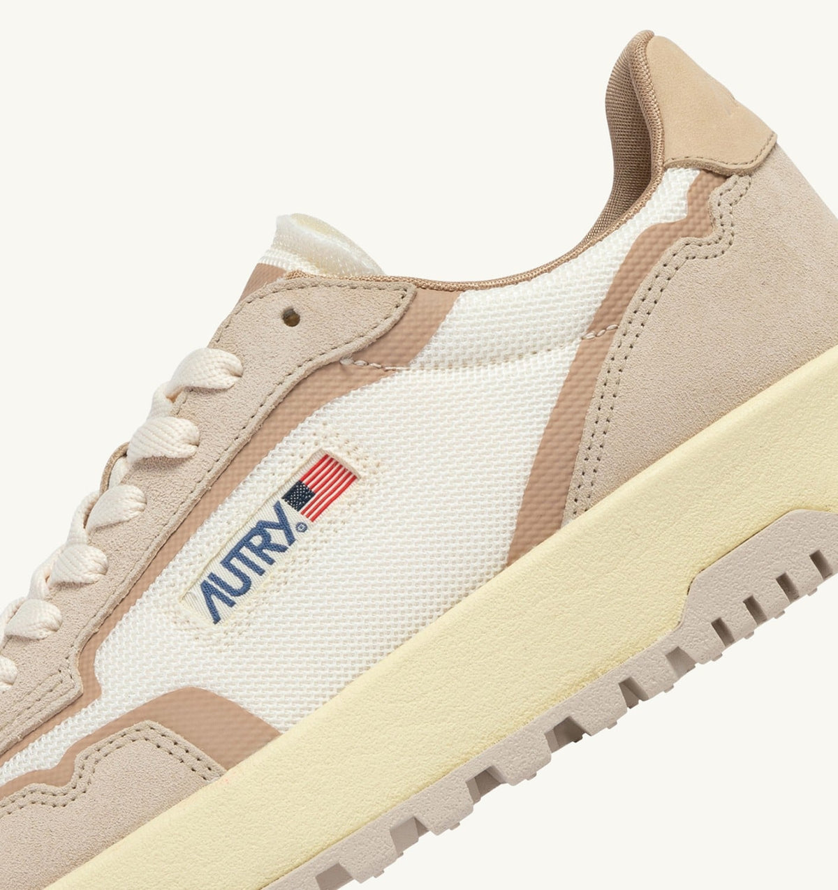 WILDPACE LOW SNEAKERS IN WHISPER WHITE AND SAND DRAGON MESH AND SUEDE - AUTRY Latest