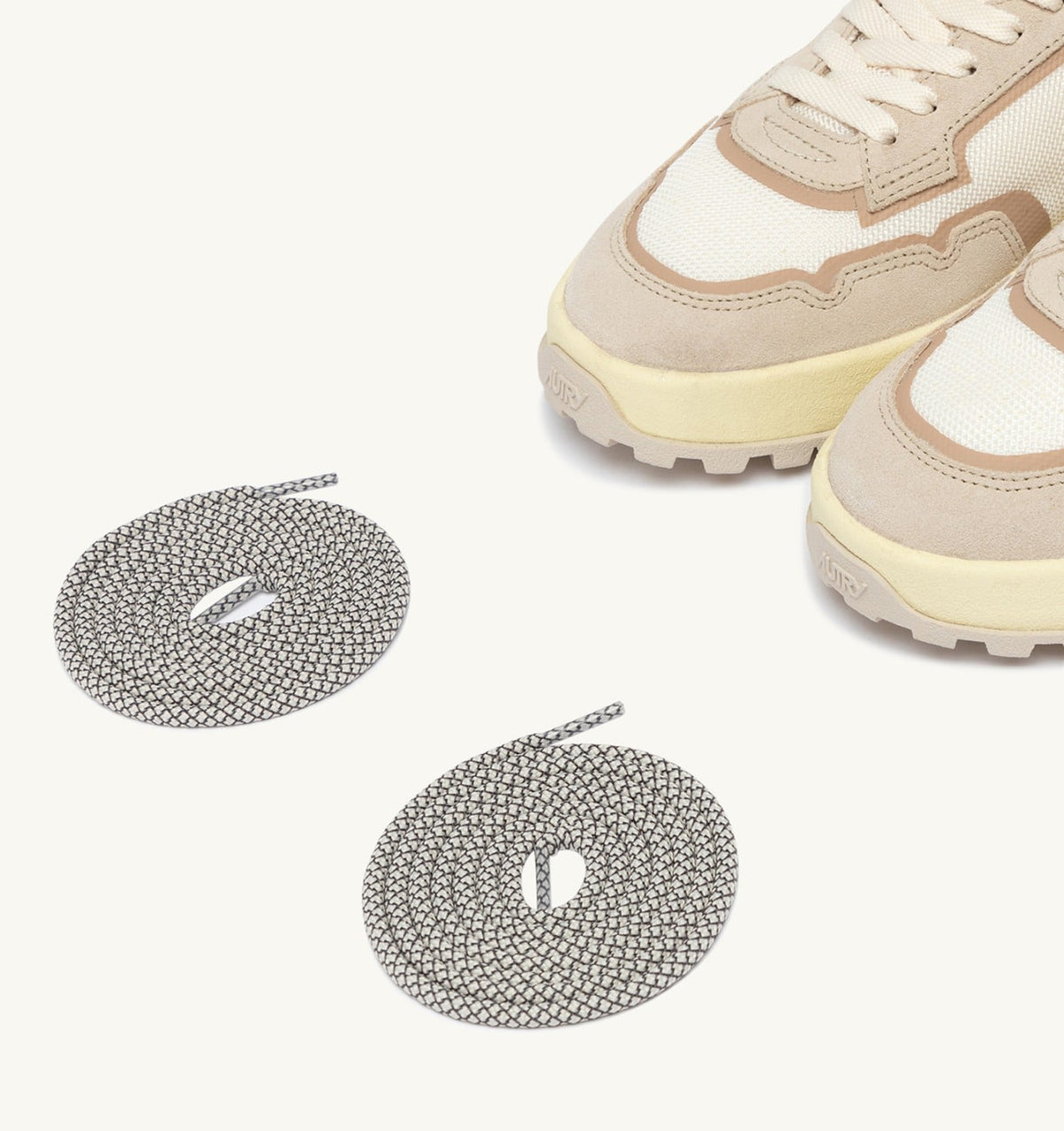 WILDPACE LOW SNEAKERS IN WHISPER WHITE AND SAND DRAGON MESH AND SUEDE - AUTRY Latest