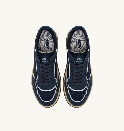 WILDPACE LOW SNEAKERS IN BLUETTE DRAGON MESH AND SUEDE - AUTRY Classic