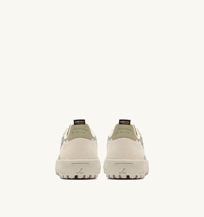 WILDPACE LOW SNEAKERS IN ELM AND WHITE CORDURA AND SUEDE - AUTRY Value