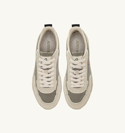 WILDPACE LOW SNEAKERS IN ELM AND WHITE CORDURA AND SUEDE - AUTRY Value