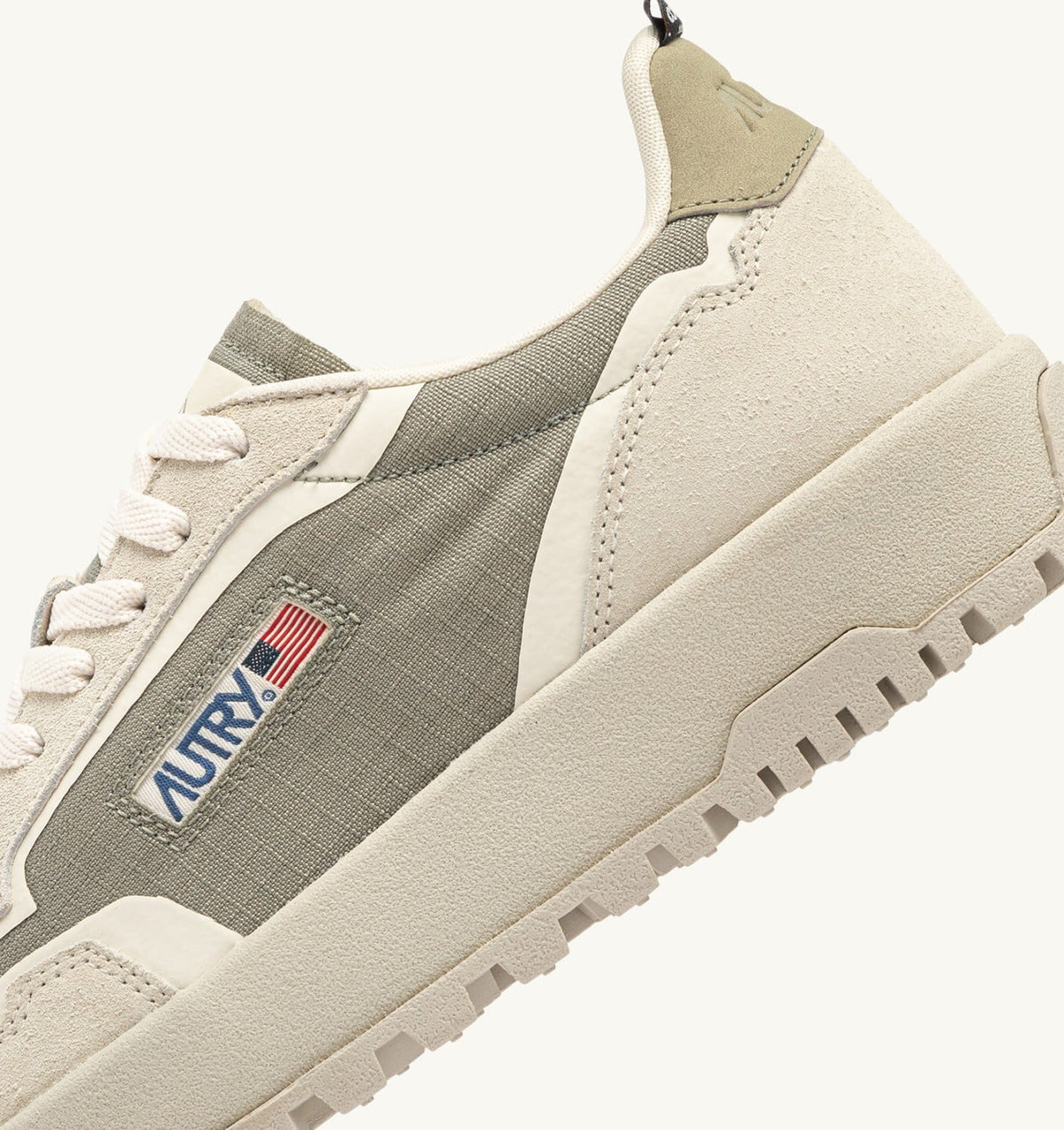 WILDPACE LOW SNEAKERS IN ELM AND WHITE CORDURA AND SUEDE - AUTRY Value