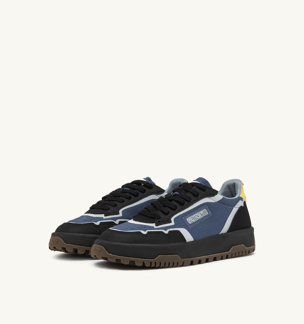 WILDPACE LOW SNEAKERS IN RIPSTOP NYLON AND LEATHER COLOR DARK BLUE AND BLACK - AUTRY Essential