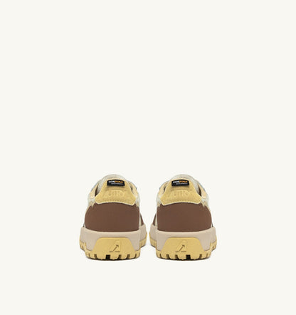 WILDPACE LOW SNEAKERS IN RIPSTOP NYLON AND LEATHER COLOR FOG AND THRUSH - AUTRY Everyday