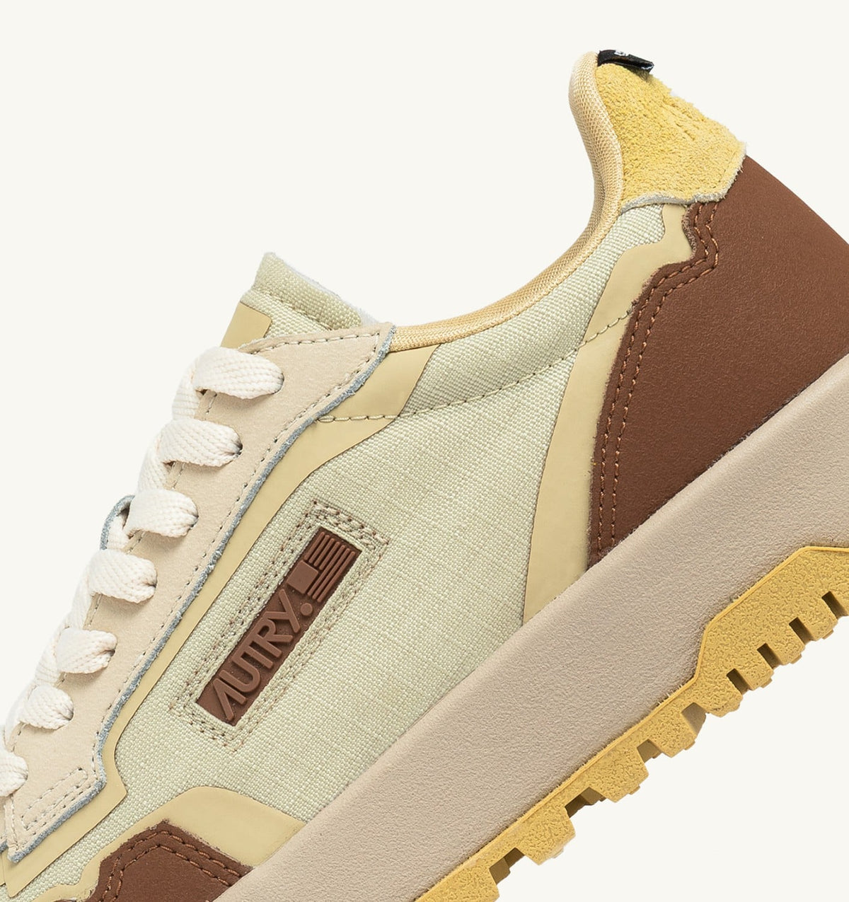 WILDPACE LOW SNEAKERS IN RIPSTOP NYLON AND LEATHER COLOR FOG AND THRUSH - AUTRY Everyday